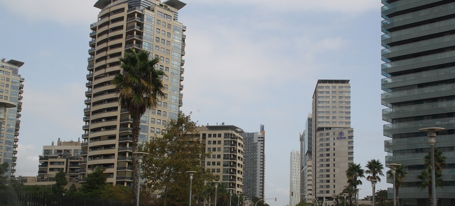 Barrio Diagonal Mar, Passeig del Taulat